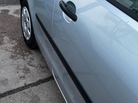 Gebraucht VW Polo 64 PS (47 kW) 2003 Grau Kleinwagen