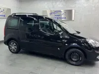 Gebraucht Citroën Berlingo SELECTION 92 PS (67 kW) 2013 Schwarz Van / Kleinbus