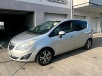 Gebraucht Opel Meriva 116 PS (85 kW) 2010 Silber Van / Kleinbus