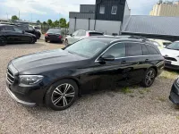 Gebraucht Mercedes E220 Avantgarde 200 PS (147 kW) 2022 Schwarz Limousine