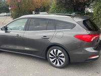 Gebraucht Ford Focus 120 PS (88 kW) 2020 Grau Kombi
