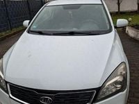 Gebraucht Kia ProCeed Edition 7 90 PS (66 kW) 2011 Weiß Kleinwagen