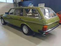 Gebraucht Mercedes 230 135 PS (99 kW) 1981 Grün Kombi
