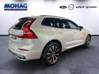 Gebraucht Volvo XC60 Plus 197 PS (144 kW) 2023 Silber SUV