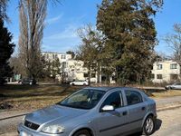 Gebraucht Opel Astra 101 PS (74 kW) 2000 Silber Kombi