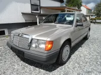 Gebraucht Mercedes 200 118 PS (86 kW) 1989 Other Limousine