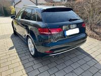 gebraucht Audi A3 Sportback 1.5 TFSI S tronic sport Navi AHK SLine FW