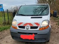 Usata Renault Trafic 101 CV (74 kW) 2006 Bianco Monovolume