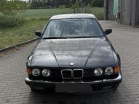 Gebraucht BMW 735 211 PS (155 kW) 1991 Schwarz Limousine