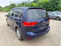 Gebraucht VW Touran Comfortline 122 PS (89 kW) 2023 Atlantik blue metallic Van / Kleinbus