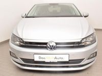 Gebraucht VW Polo Highline 95 PS (69 kW) 2018 Silber metallic Limousine