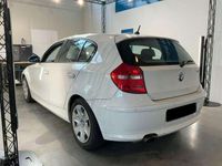 Gebraucht BMW 118 Efficient Dynamics 143 PS (105 kW) 2008 Weiß Kleinwagen