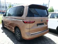 Neu VW T7 Style 150 PS (110 kW) 2025 Copper bronze metallic Van