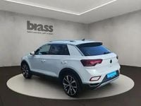 Second-hand VW T-Roc Style 110 CP (80 kW) 2023 Alb SUV