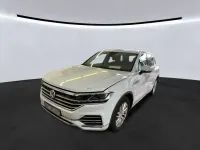 Gebraucht VW Touareg Elegance 231 PS (169 kW) 2020 Weiß SUV