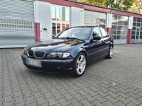 Second-hand BMW 325 192 CP (141 kW) 2002 Albastru Berlinǎ