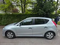 Używany Hyundai i30 Classic 90 KM (66 kW) 2011 Szary Sedan/Limuzyna
