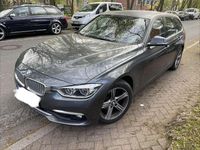Gebraucht BMW 318 Luxury Line 150 PS (110 kW) 2019 Grau Kombi