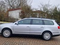Gebraucht VW Passat Trendline 140 PS (102 kW) 2011 Silber Kombi