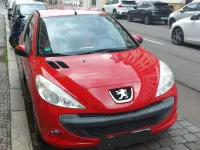 Gebraucht Peugeot 206+ 60 PS (44 kW) 2009 Rot Kleinwagen