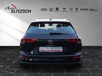 Gebraucht VW Golf VIII Life 116 PS (85 kW) 2023 Deep black perleffekt Kombi