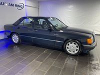 Gebraucht Mercedes 190 160 PS (117 kW) 1991 Dunkelblau Limousine