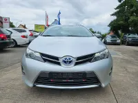 Gebraucht Toyota Auris Hybrid Life 99 PS (72 kW) 2014 Silver metallic Kombi