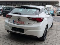 Gebraucht Opel Astra Innovation 150 PS (110 kW) 2018 Weiß Limousine