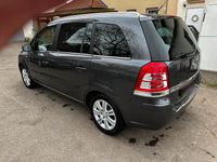 Gebraucht Opel Zafira 110 PS (80 kW) 2009 Andere farben Van / Kleinbus