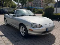 Usata Mazda MX5 140 CV (102 kW) 2000 Argento Cabrio