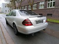 Second-hand Mercedes E280 190 CP (139 kW) 2004 Argintiu Berlinǎ