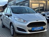 Gebraucht Ford Fiesta Trend 120 PS (88 kW) 2016 Grau Limousine