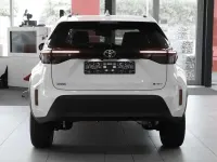 Neu Toyota Yaris Cross 131 PS (96 kW) 2025 Weiß SUV