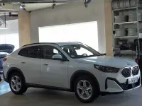 Gebraucht BMW X2 Sport Line 150 PS (110 kW) 2024 Mineralweiss metallic SUV
