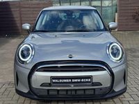 Używany Mini Cooper Essential 136 KM (100 kW) 2023 Srebrny Hatchback