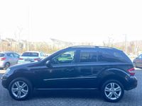 Gebraucht Mercedes ML320 224 PS (164 kW) 2008 Schwarz SUV