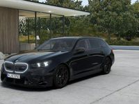 Neu BMW M5 Sport Line 727 PS (534 kW) 2026 Schwarz Kombi