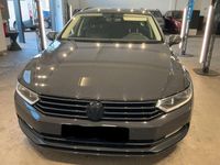 Usado VW Passat 176 HP (129 kW) 2016 Cinzento Carrinha