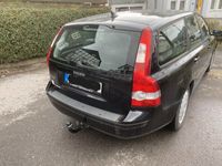 gebraucht Volvo V50 1.8 Kombi - Benzin, AHK, 8-fach ber. Klima