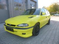Gebraucht Opel Astra 150 PS (110 kW) 1994 Gelb Kombi
