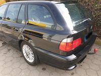 Gebraucht BMW 530 193 PS (141 kW) 2002 Schwarz Kombi