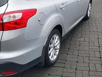 Gebraucht Ford Focus 125 PS (91 kW) 2015 Grau Kombi