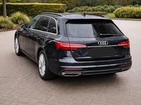 Gebraucht Audi A4 136 PS (100 kW) 2020 Schwarz Kombi
