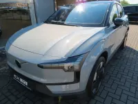 Neu Volvo EX30 Plus 200 kW (272 PS) 2026 Grau SUV