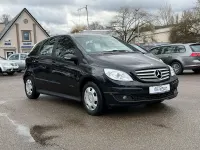 Gebraucht Mercedes B150 95 PS (69 kW) 2007 Schwarz Van / Kleinbus