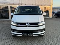 Gebraucht VW Caravelle Comfortline 150 PS (110 kW) 2018 Weiß Van / Kleinbus
