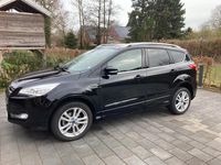 Gebraucht Ford Kuga Individual 150 PS (110 kW) 2016 Schwarz SUV