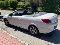 Gebraucht Opel Astra Cabriolet Edition 140 PS (102 kW) 2010 Weiß Cabrio