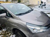 Gebraucht Toyota Verso 111 PS (81 kW) 2015 Silber Van / Kleinbus