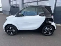 Gebraucht Smart ForTwo Electric Drive Exclusive 60 kW (82 PS) 2024 Weiß Cabrio